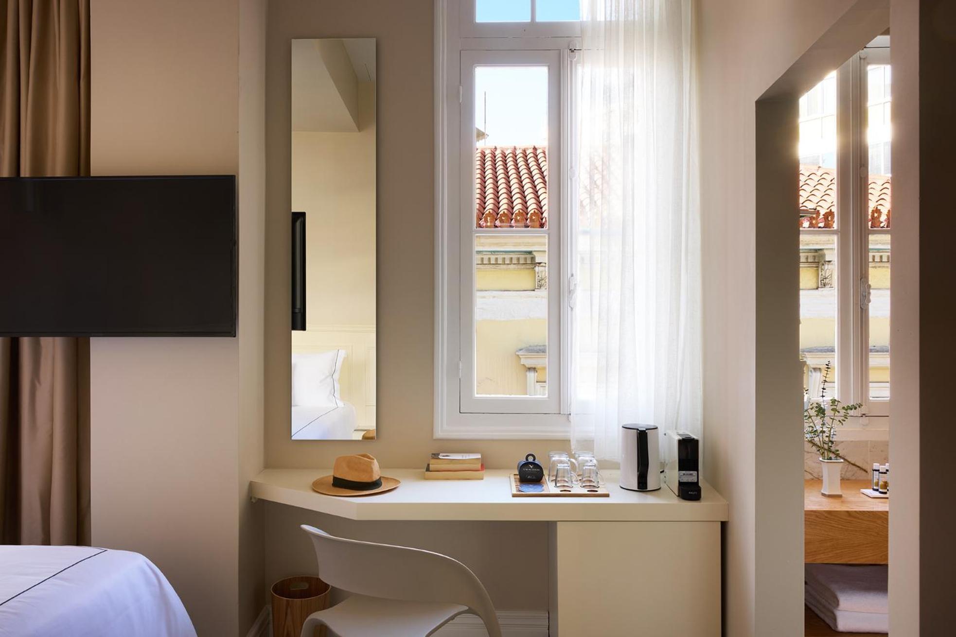 Vrachos Athens Suites Экстерьер фото